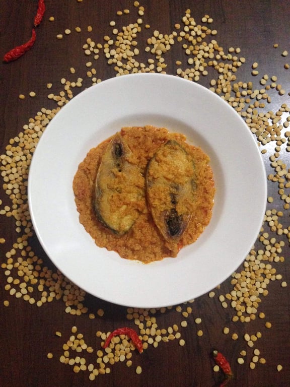 Chanelish - Hilsa cooked with Chana or chholar dal